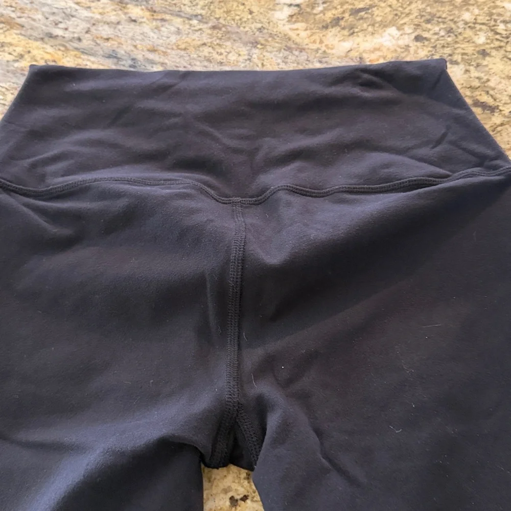 ALO Yoga Black leggings